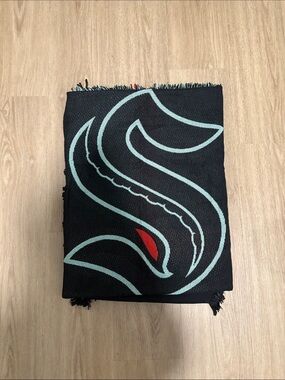 Seattle Kraken throw blanket